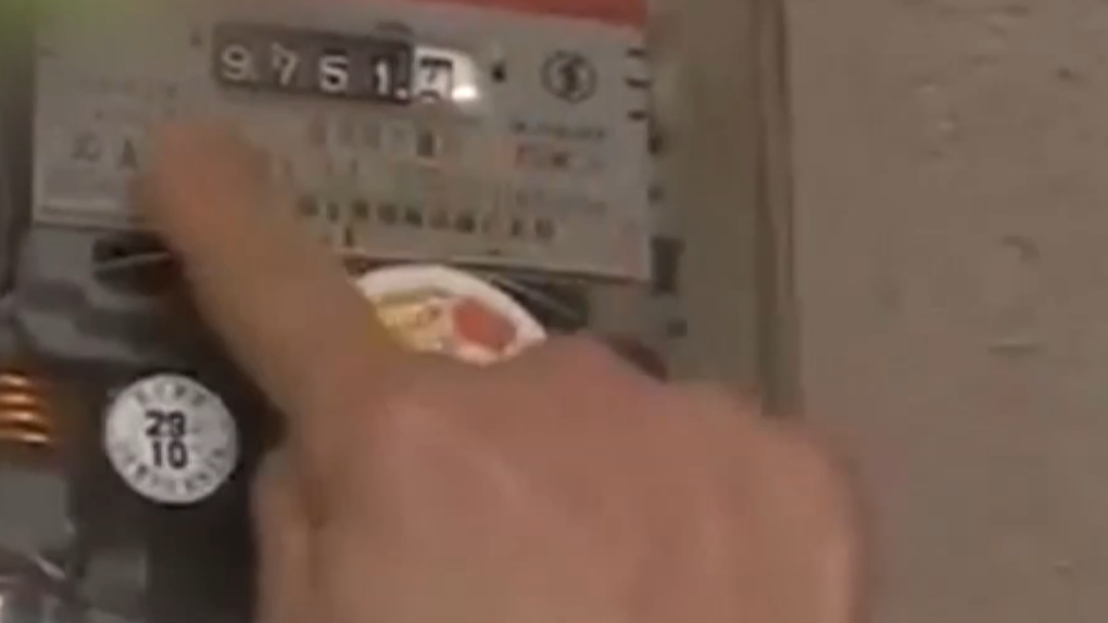 省電達人法寶多 腳踩飛輪發電洗衣服