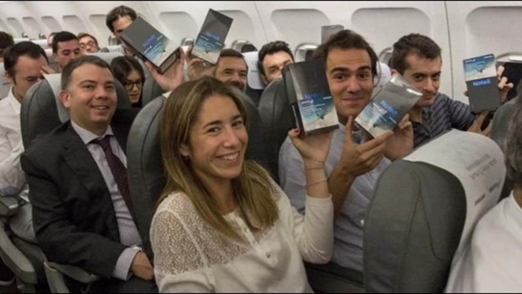 不會自爆了!200支Note8手機 三星免費送全飛機乘客
