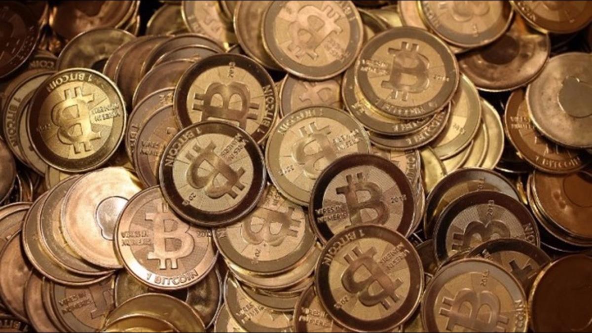 比特幣期貨上路:早晨狂漲逾20% 二度觸發「熔斷交易」