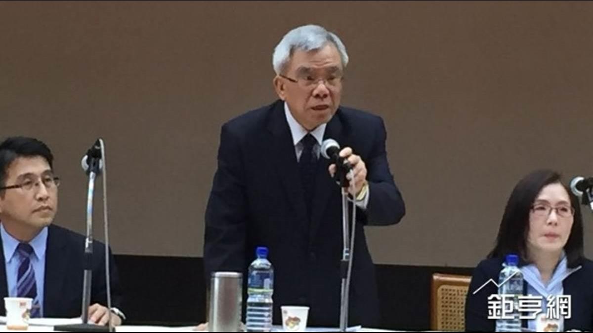 彰銀東莞分行主管收回扣長達逾1年 彰銀董事長向國人道歉