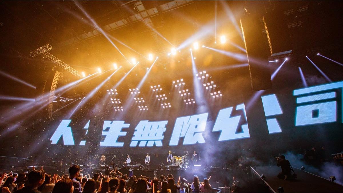 「五月天概念股」上市推手!他從搬運工變CEO 關鍵竟是劉若英