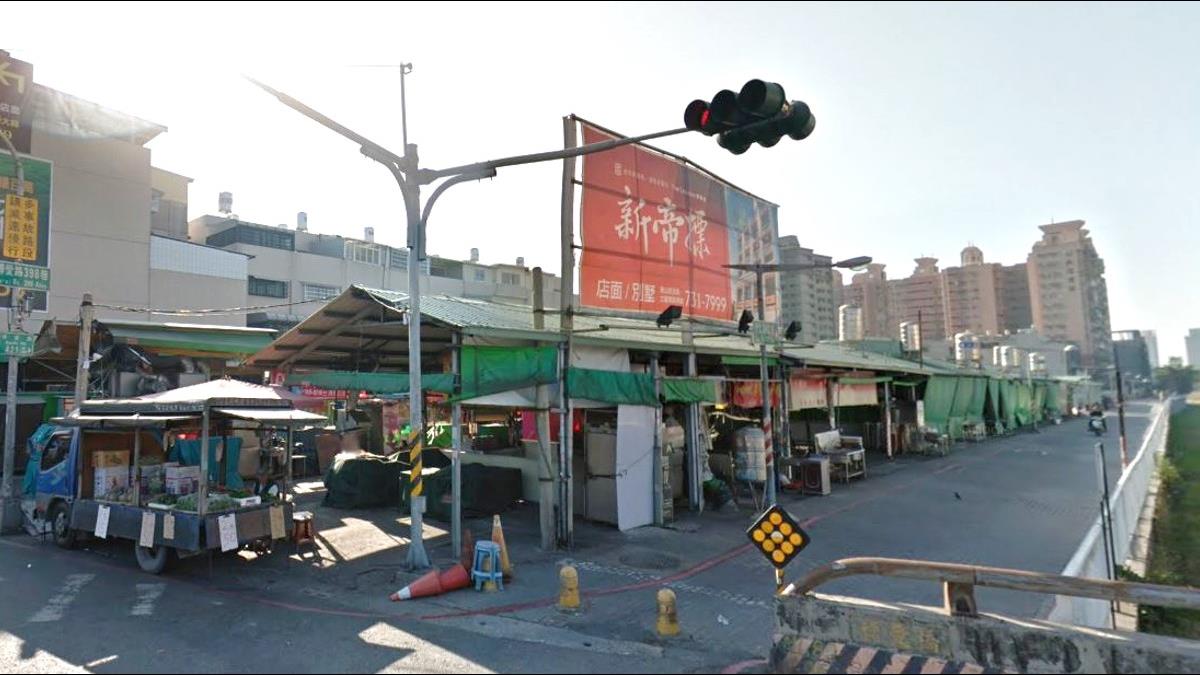 收攤潮如骨牌倒下?鳳山5千坪夜市驚傳歇業 地主擬收回蓋大樓