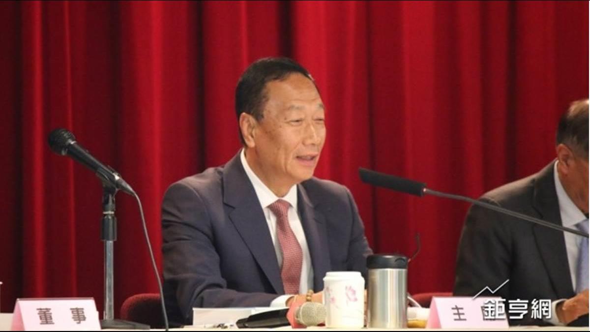 郭董電爆499!鴻海集團股東 可享亞太電399吃到飽優惠