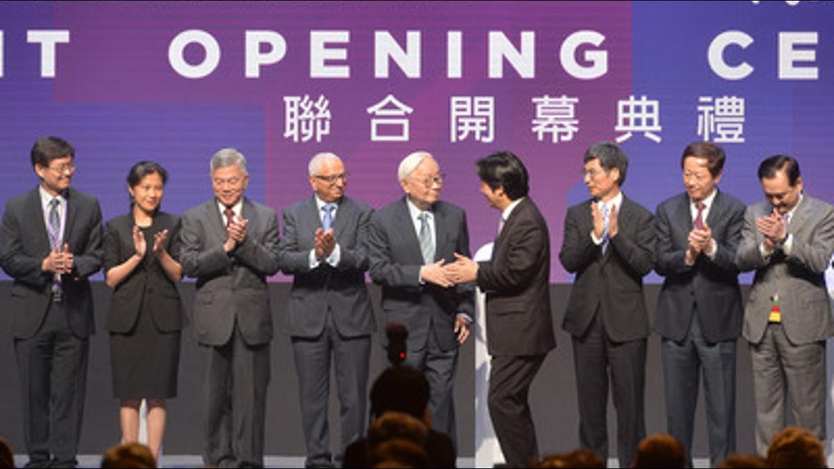張忠謀看好半導體!20年內產值成長2.5~3% 高於全球GDP