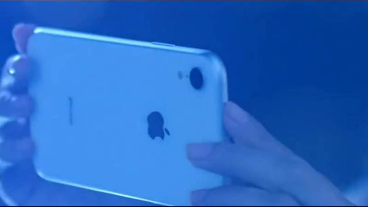 iPhone大中華銷售年減26.6% 民眾喊「沒突破」