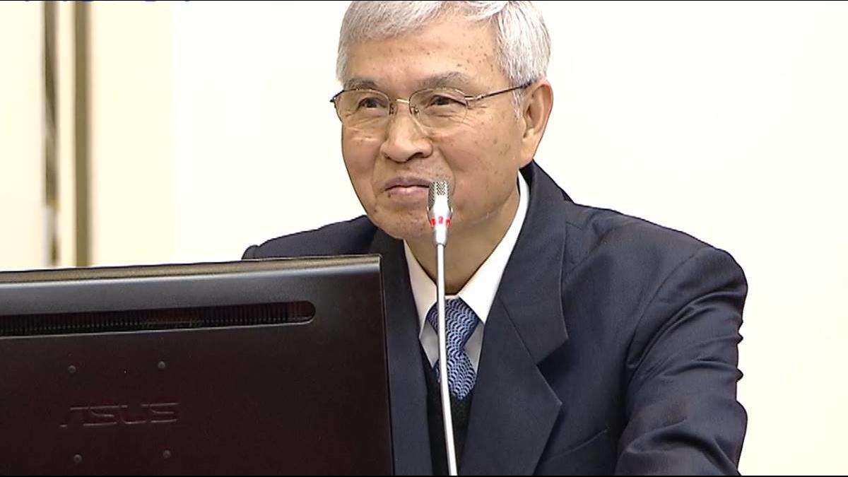 央行楊金龍露口風! 暗示Q1不升息、降息