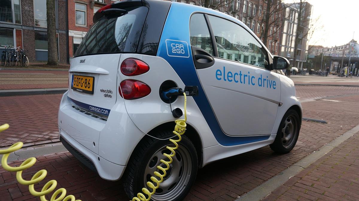 超安靜太危險!歐盟要求電動車配備噪音裝置