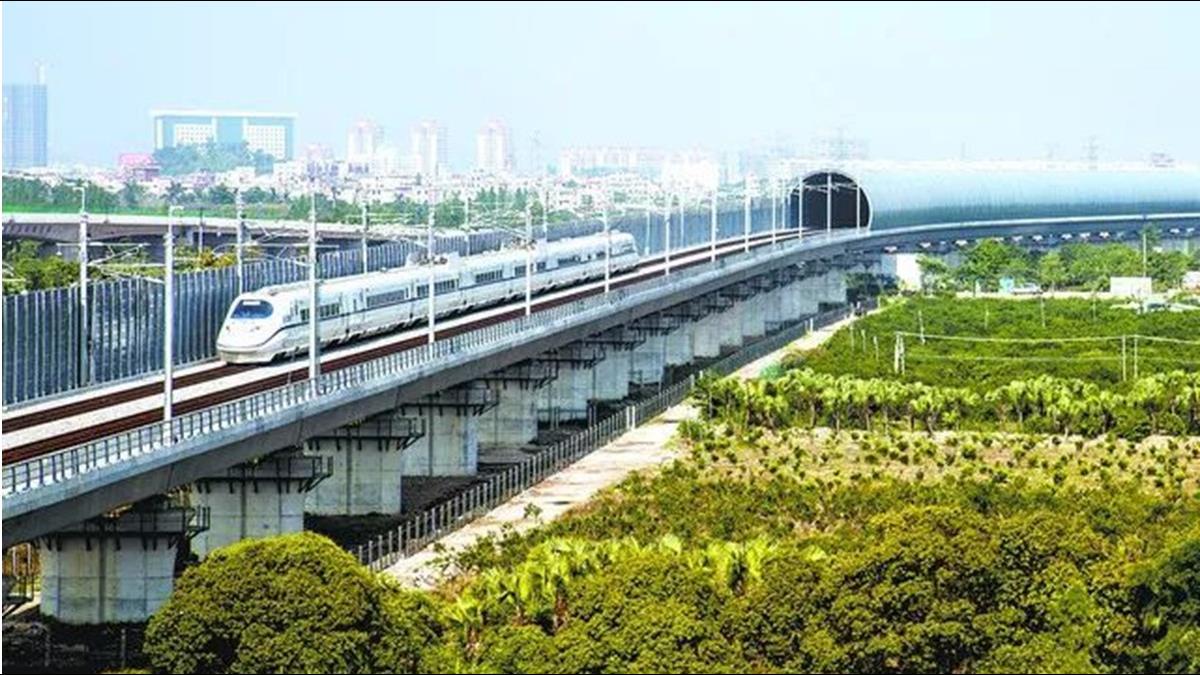 耗資8億護3萬隻小鳥!陸高鐵建全球首例隔音隧道