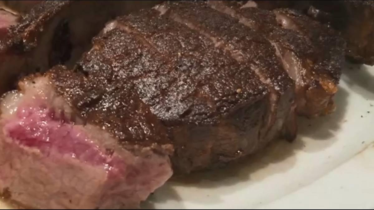 以客為尊沒用 王品登陸獲利「剩零頭」