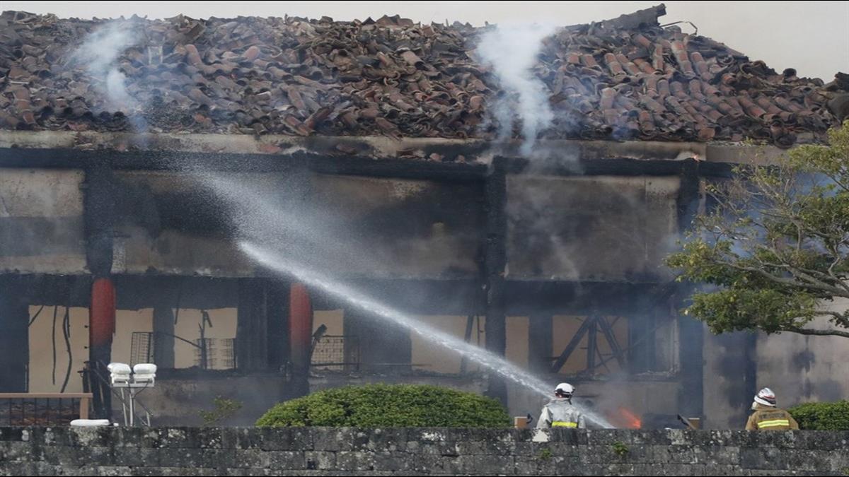沖繩首里城用台灣高級檜木蓋的 6棟建築燒光居民心碎