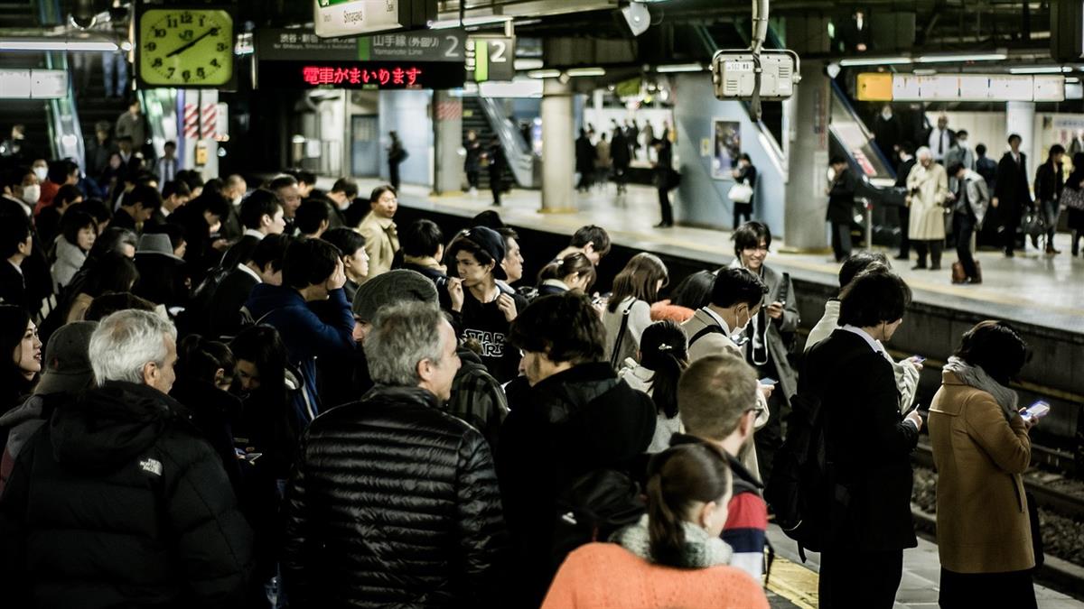 日本大叔逃票4年少付車資逾20萬!只因「想多點零用錢」