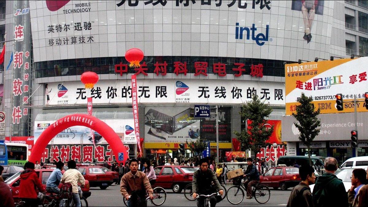 赴美8年拿不到綠卡 陸籍工程師臉書總部墜樓亡