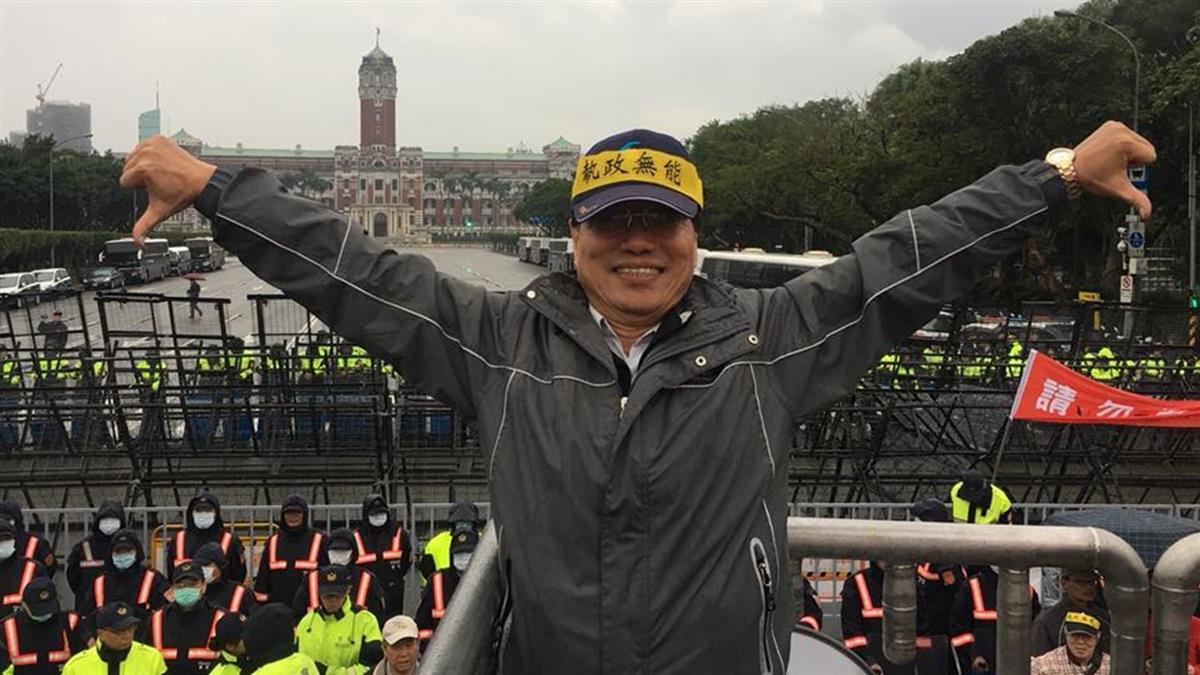 台擬「週送10萬口罩」換美30萬件防護衣 李來希秒抓狂：可惡