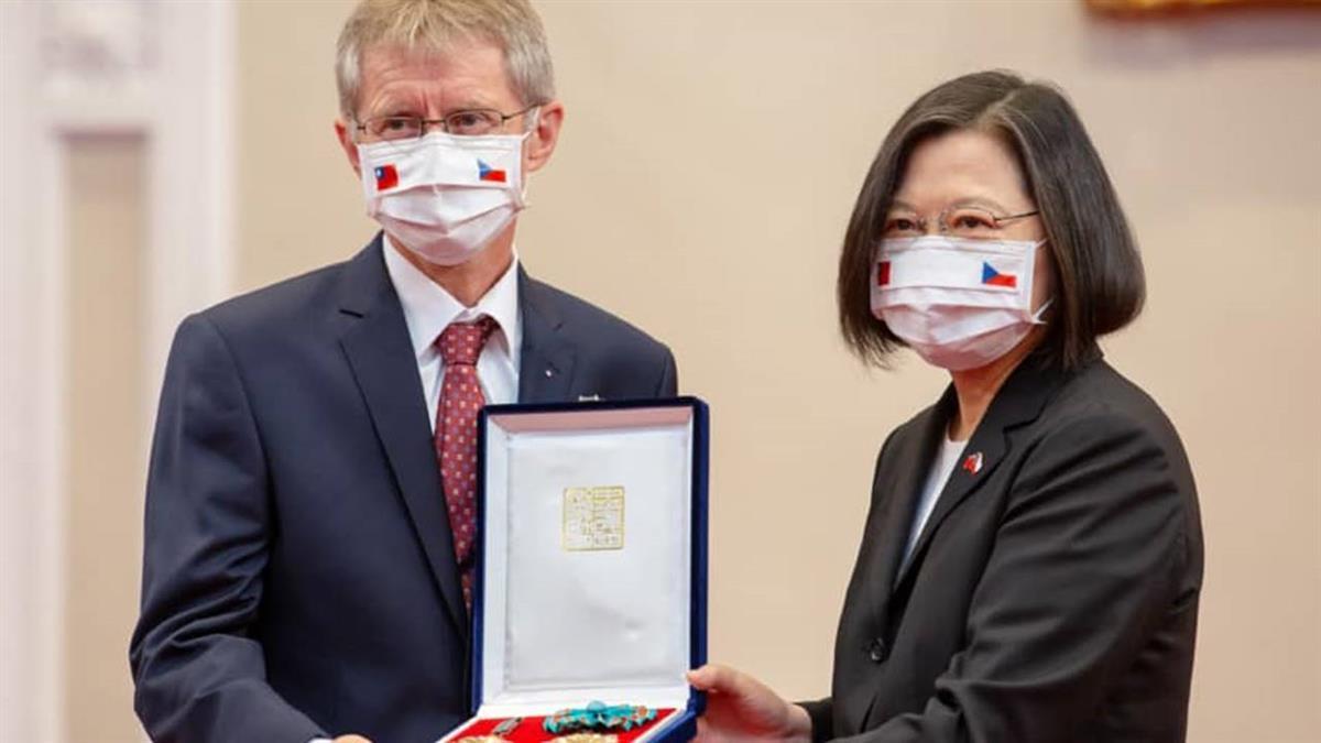 韋德齊收1.1億才訪台? 外交部批:陸戰狼外交的惡意抹黑
