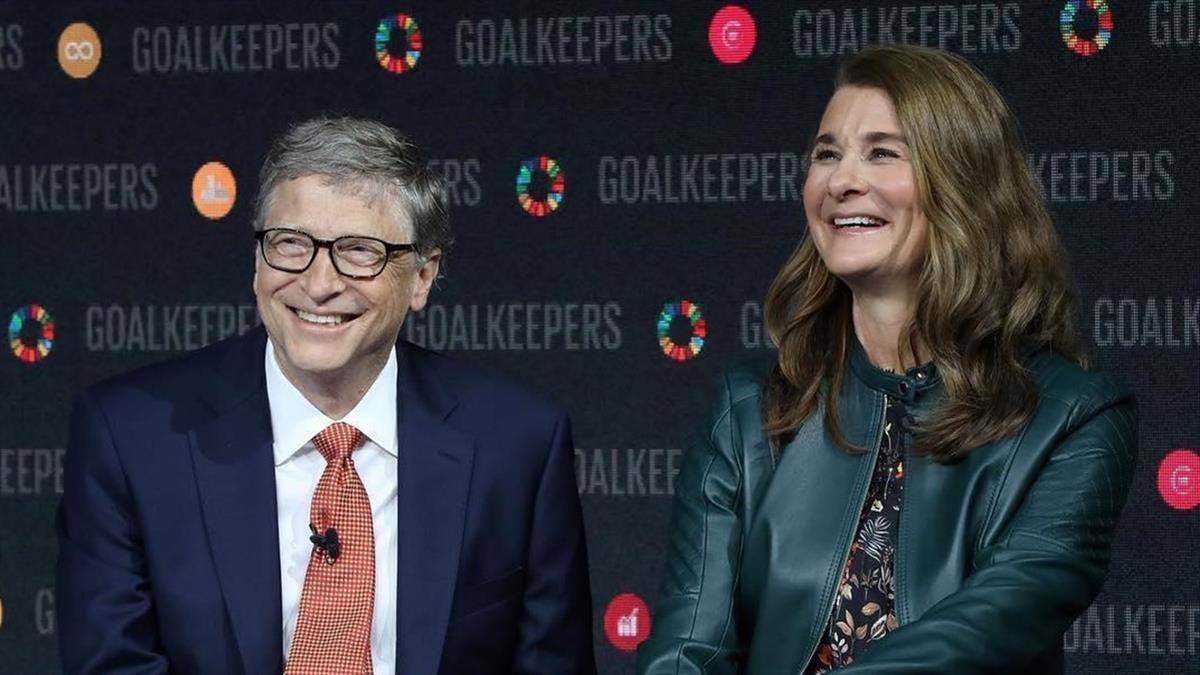 比爾蓋茲每年和「前女友」渡假 老婆從頭到尾都知情