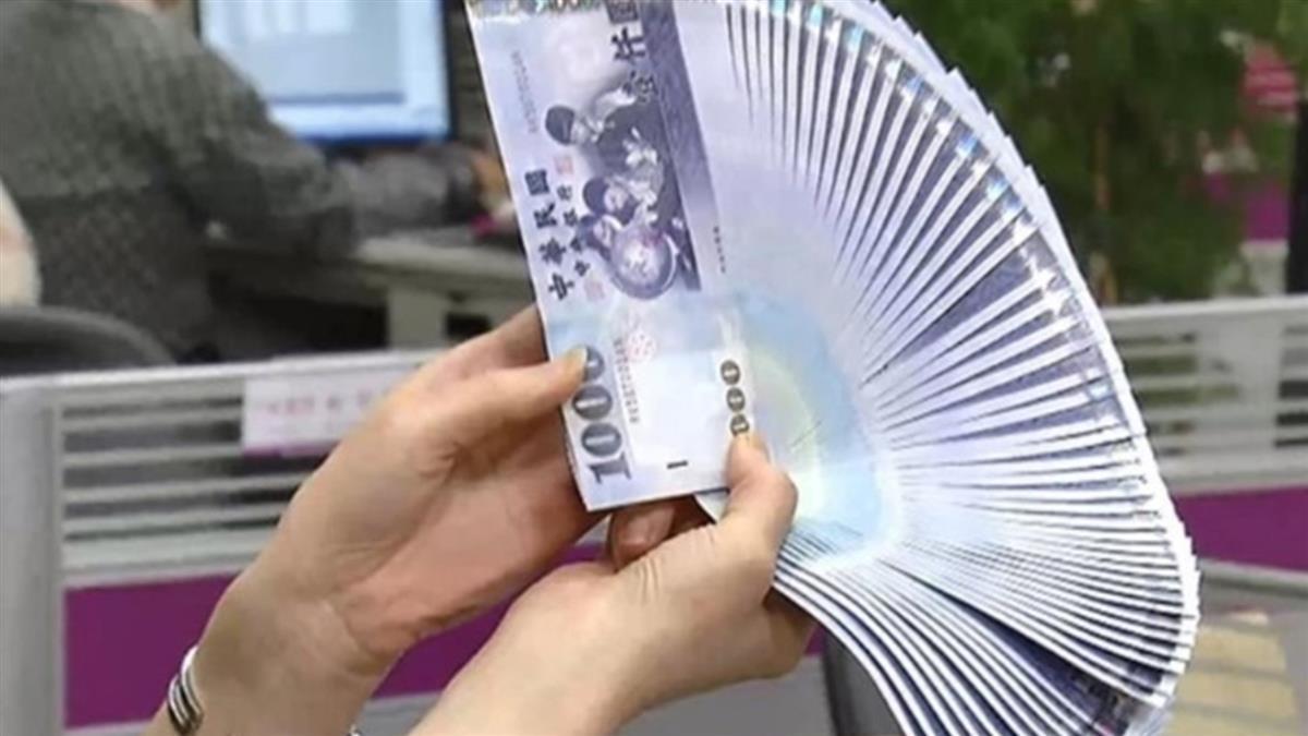 疫情再起「原班人馬」可望再領1萬紓困！ 鄉民哀喊：何時換我領？