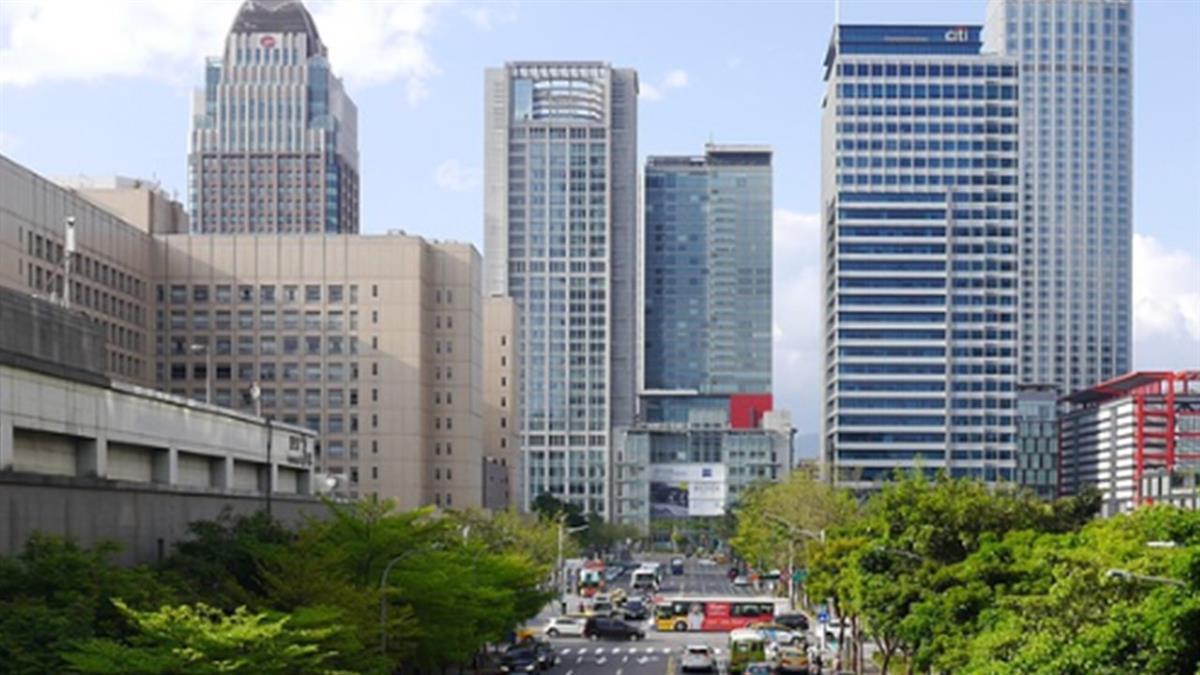 買氣平淡信心不散！ 建商戴鋼盔往前衝 建築貸款餘額占比飆高峰