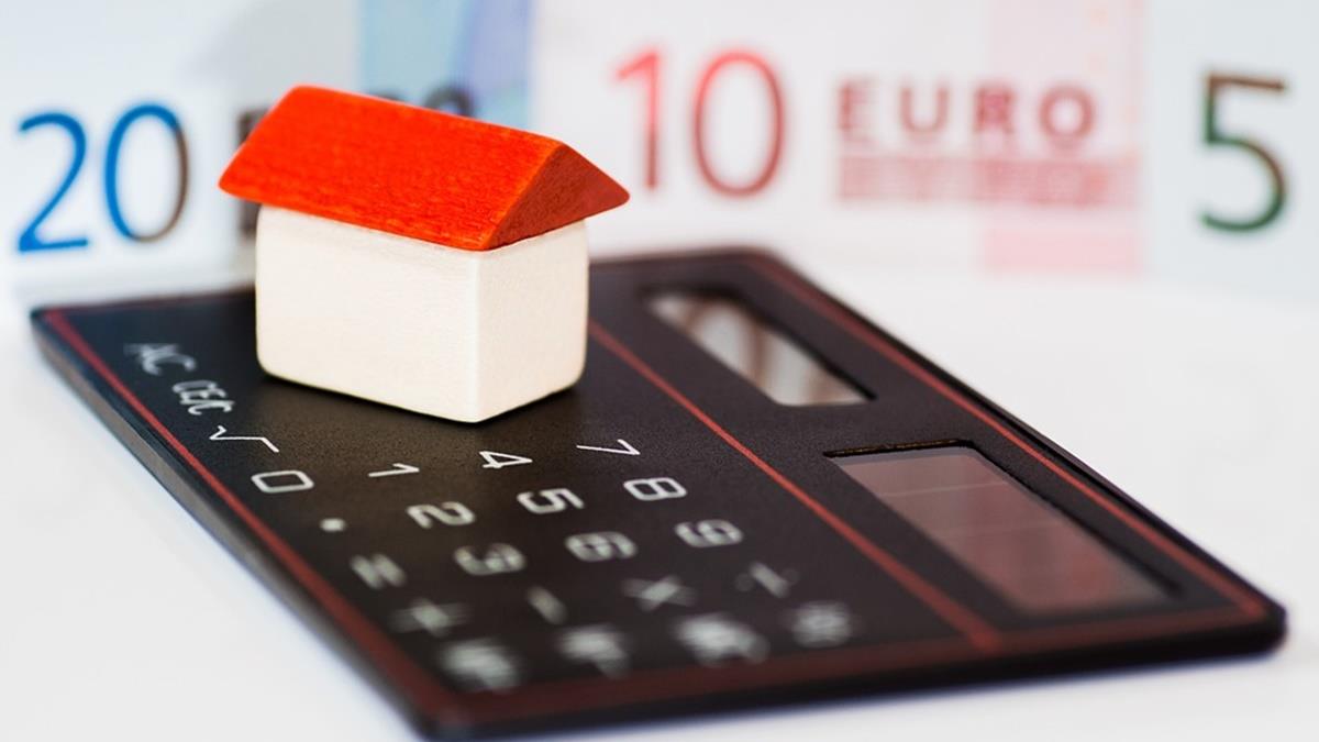 房市交易降溫 他問房價會跌嗎？ 網潑冷水：加價賣