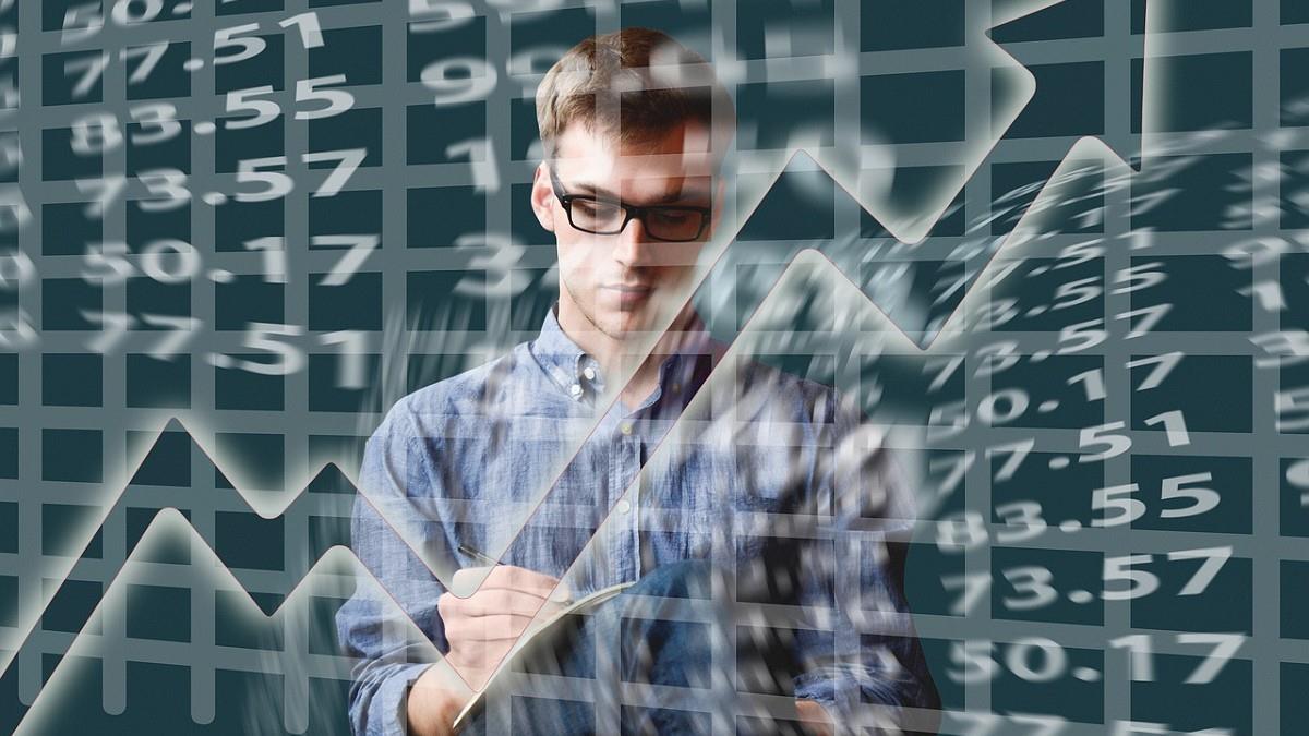 上市公司去年營收41.76兆 航運、電子、金融大成長