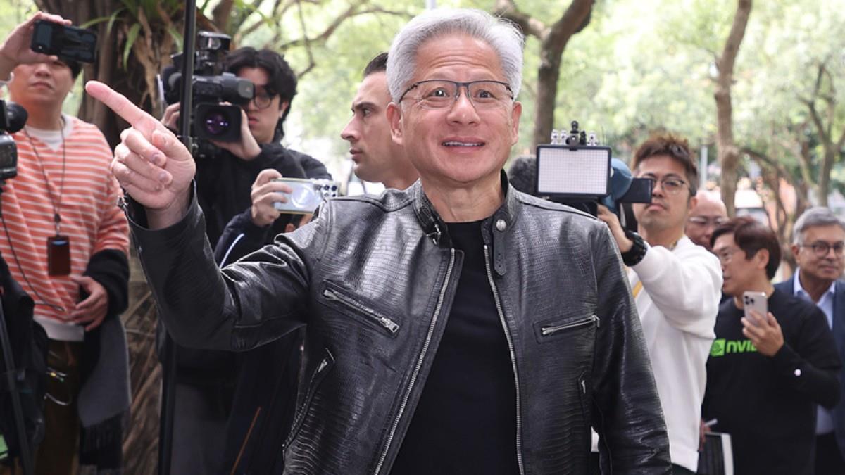 王者歸來！輝達再度超越蘋果 市值重回全球第一