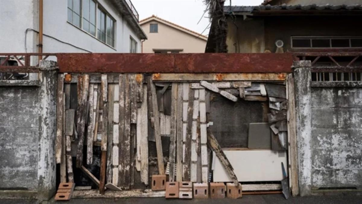 憂地震屋毀人亡 他建議「每10年換新屋」網酸爆：建商臥底？