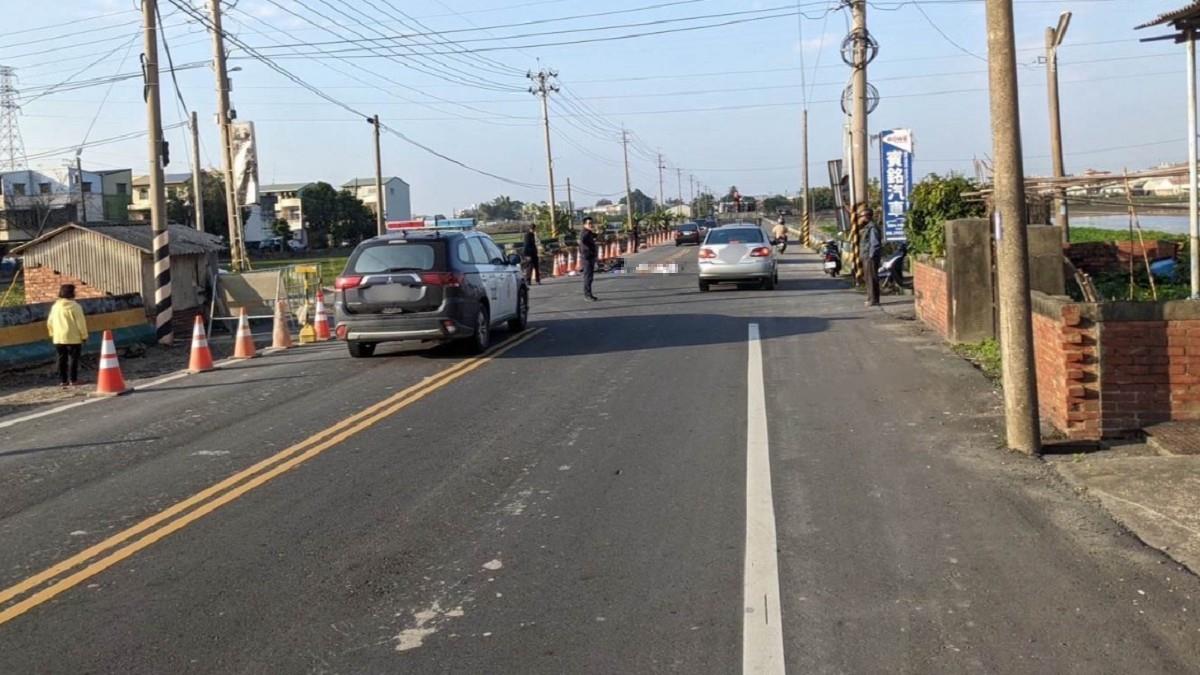 媽背2月大女兒車禍雙亡！ 擲筊遺願盼：1棺2屍不分離