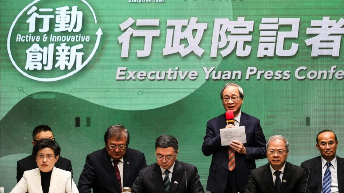 藝文界抗議預算被砍 業內人士逆風：不該無腦養一堆啃老巨嬰