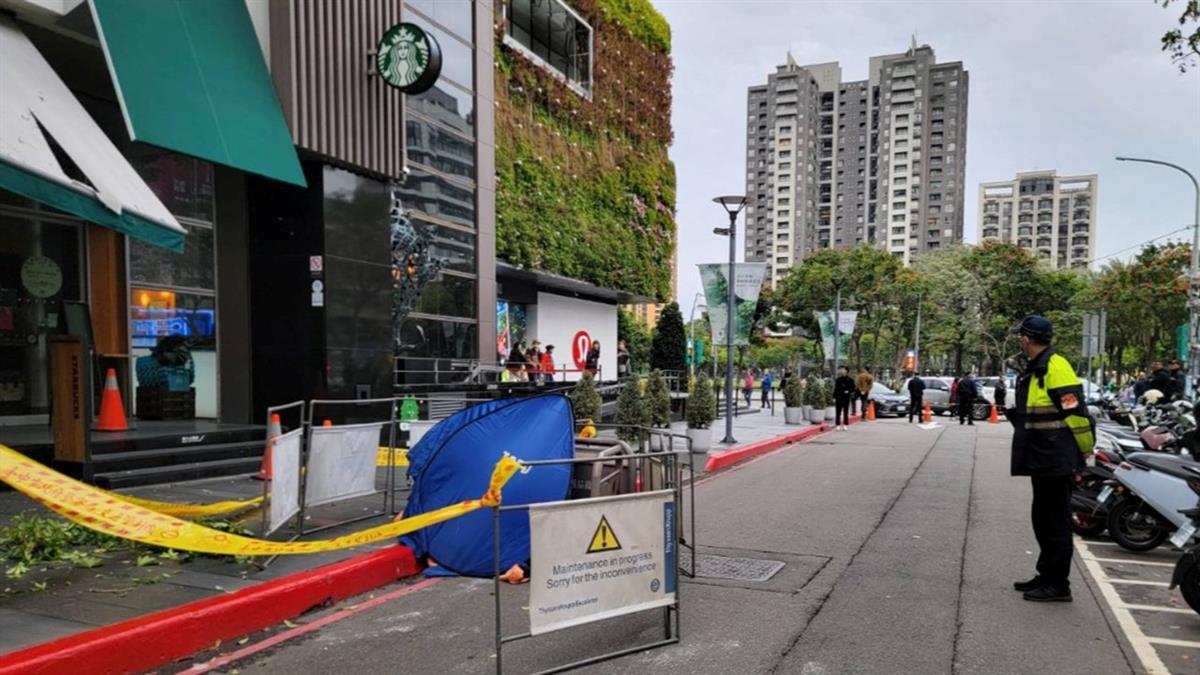 全台最慘星巴克！3周2起「墜落」門口 店家低調營業