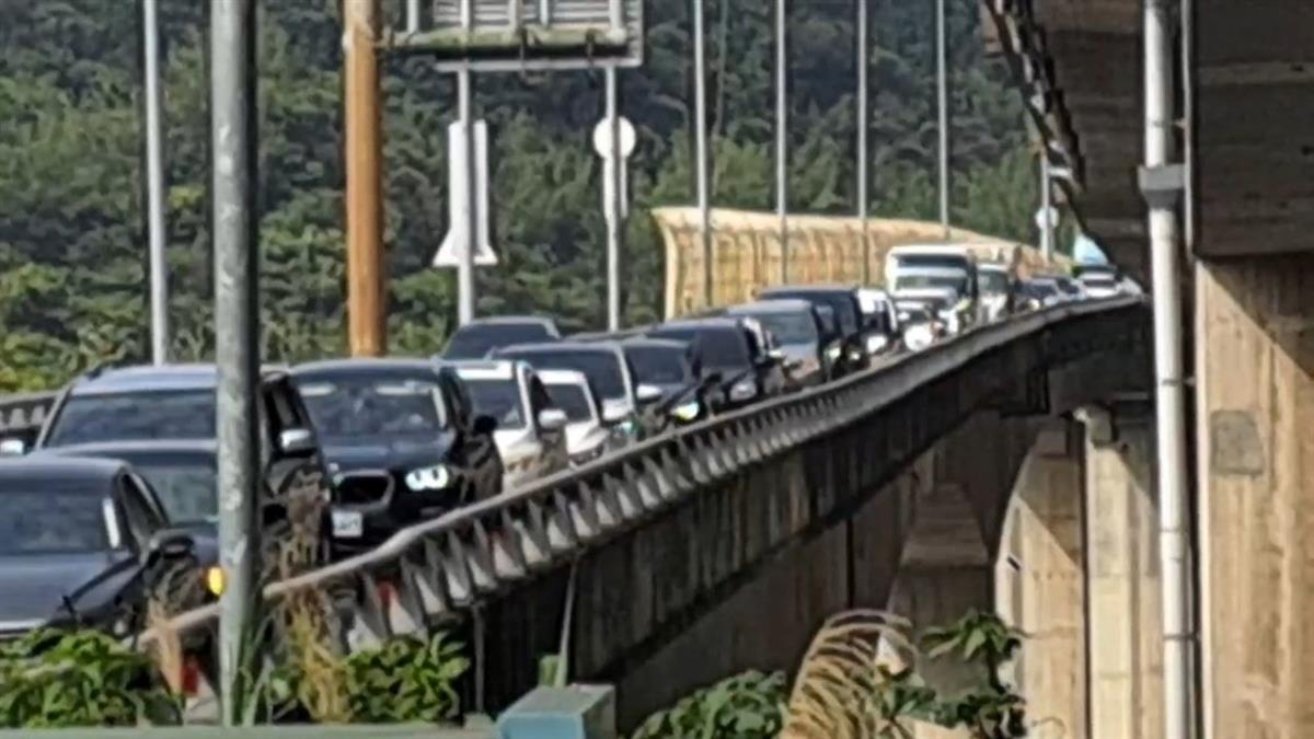 連假第二天！國道多處成大型停車場 9地雷路段曝光