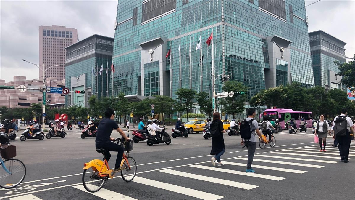 關稅風暴來襲!劉鏡清:經濟成長率恐剩1.53%