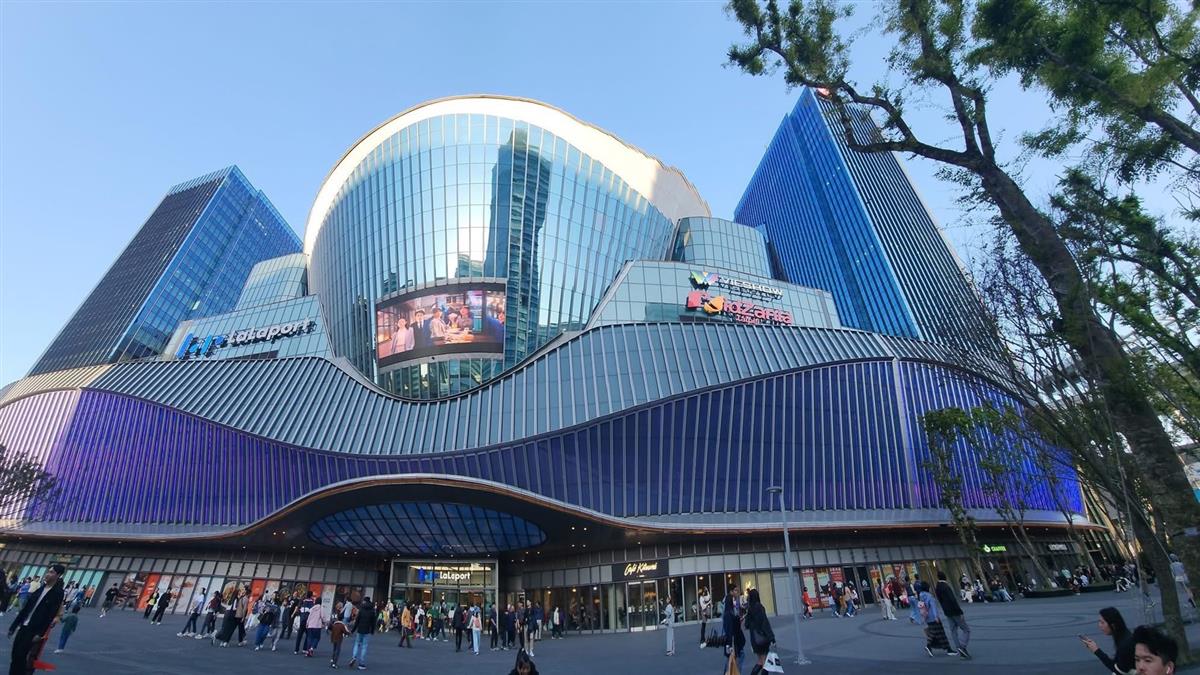 他憂南港LaLaport會變京華城？ 網列3大優勢打臉：怎麼輸