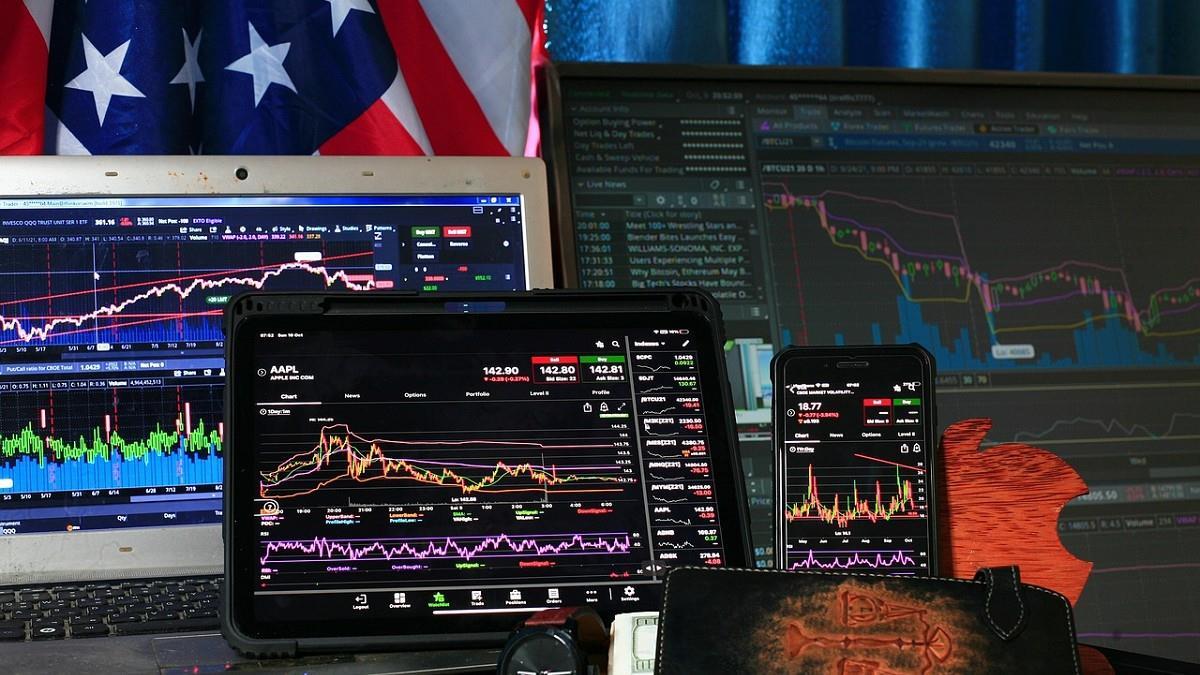 華爾街「禿鷹軍團」崛起！ 31歲社恐男宅家操盤 率千人部隊顛覆市場