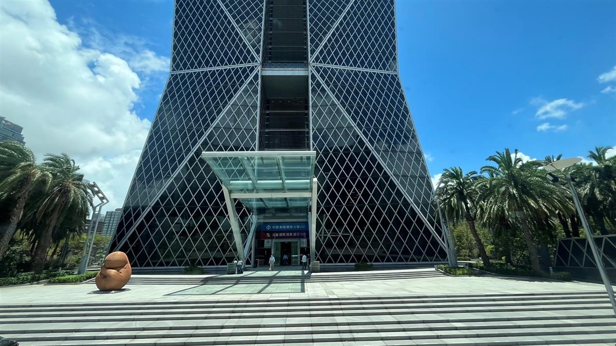 129萬股東看過來！中鋼紀念品揭曉：輕巧又環保