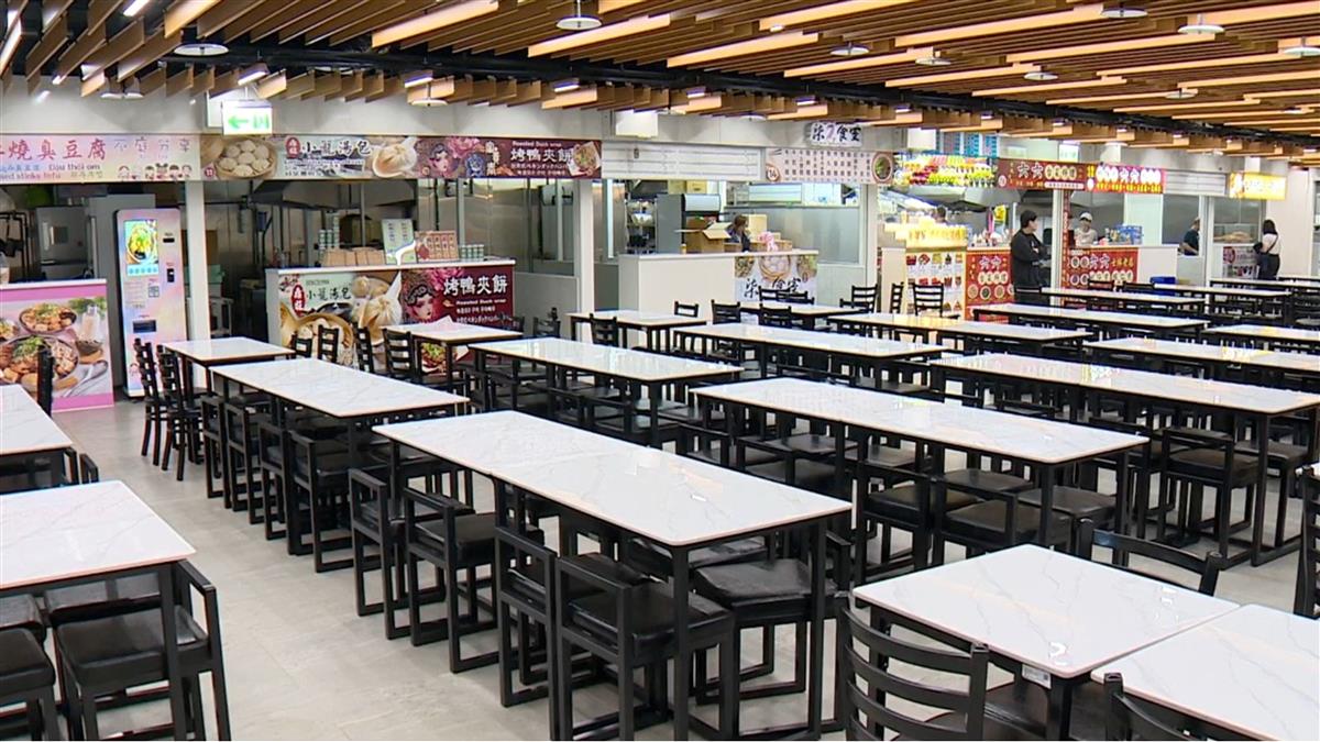 士林市場美食街「1億翻新像百貨」？ Cheap開酸：以為段考衝刺班