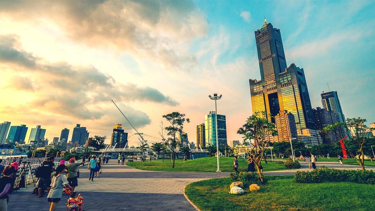 年收60萬買900萬房 他勸「有能力快買」 網見細節酸爆：靠爸才敢