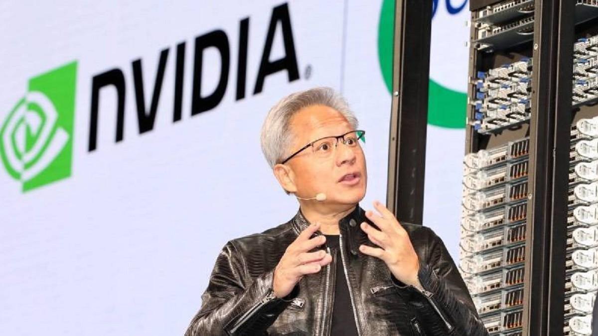 中國AI並不落後！ 黃仁勳籲川普「修改晶片出口政策」