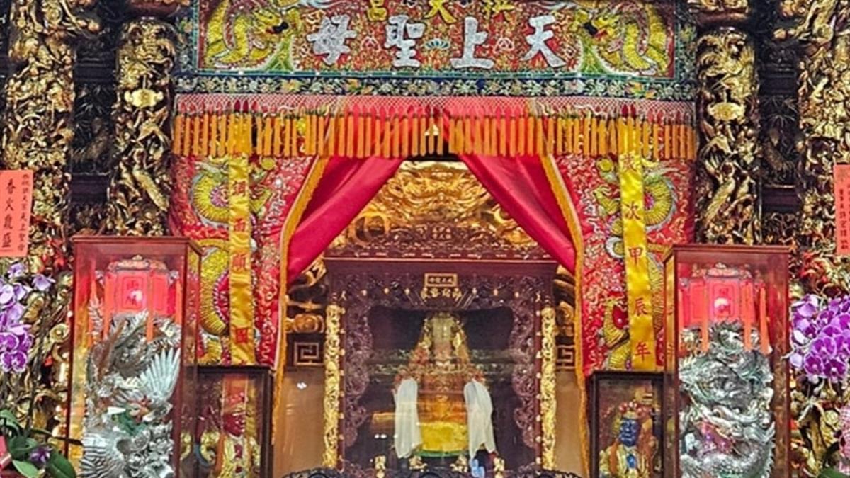 白沙屯媽進香傳意外！ 老婦昏倒、阿伯慘摔2米水溝