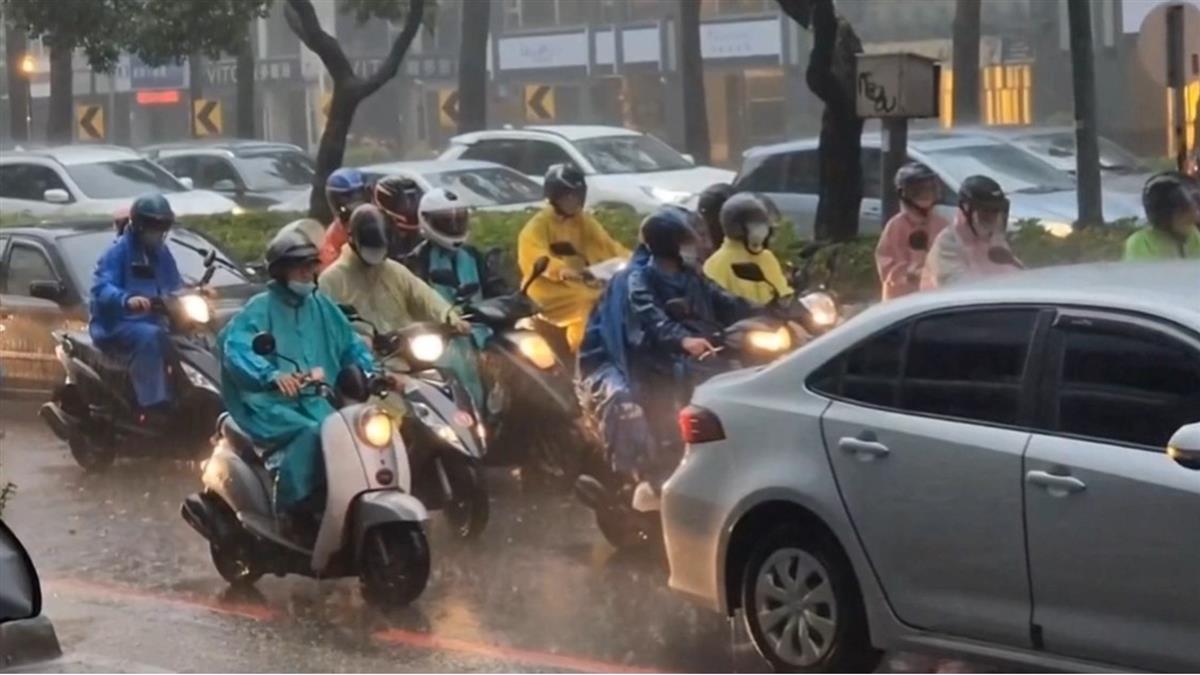 9縣市大雨特報！母親節有鋒面掃過「全台有雨」