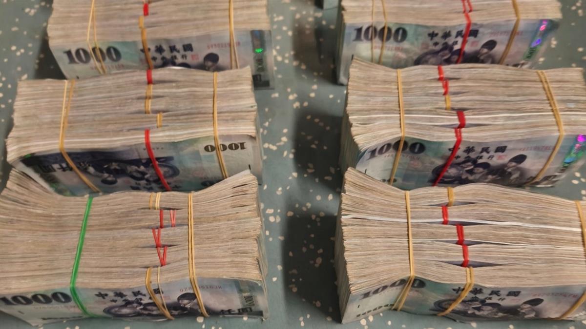 陳明文輸了！台鐵車廂「撿到400萬」 失主身分曝光