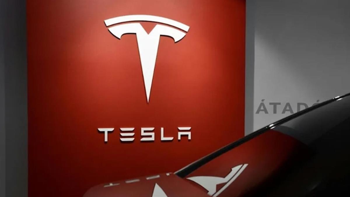 Uber司機索賠4.1萬！ Cheap酸曝「特斯拉回應」：沒拆也沒修