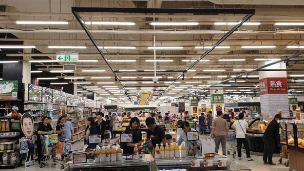 報稅季幫補血！ 全聯、家樂福「買1送1」優惠一次看