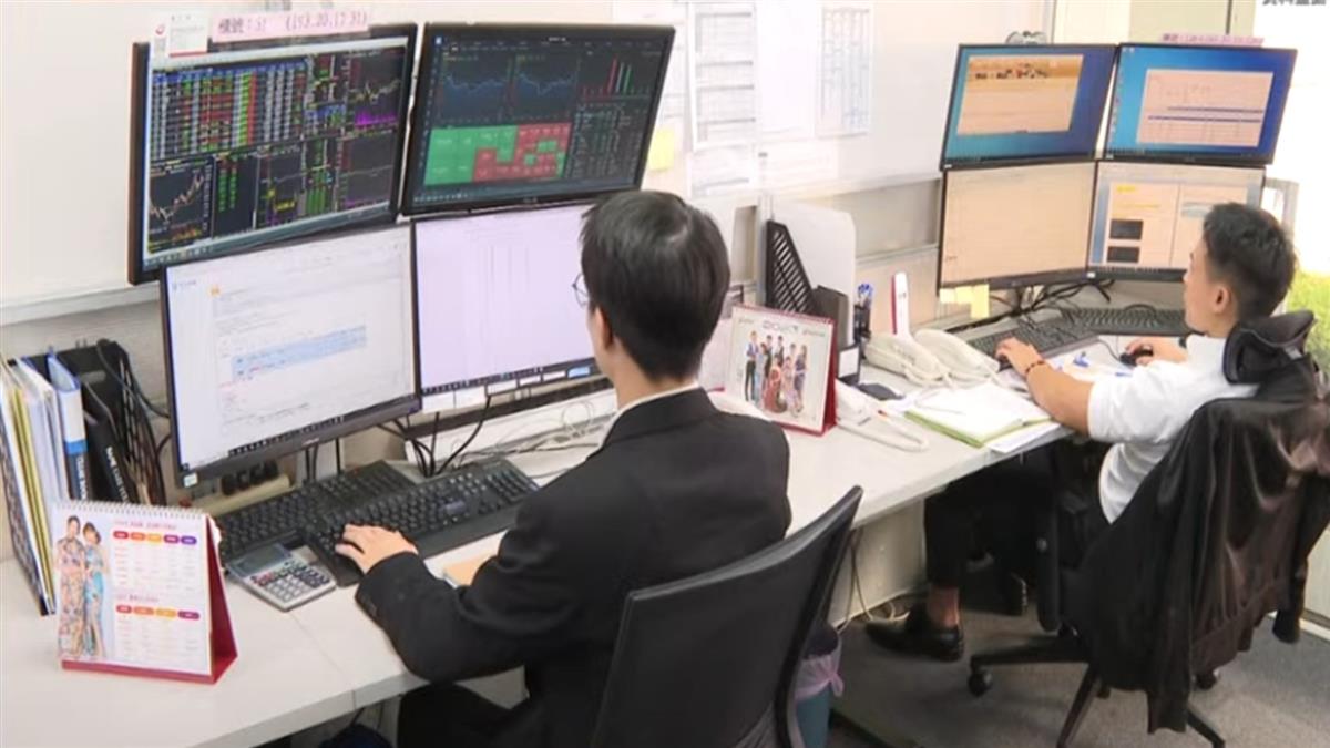 今日運勢一覽！命理師曝「1星座」要聽川普話