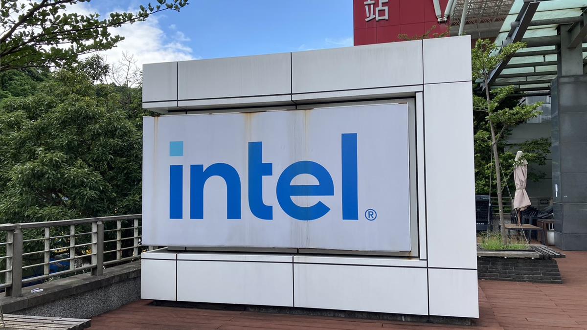 英特爾先進製程「沒訂單」？ 財務長認了：測試階段就退出