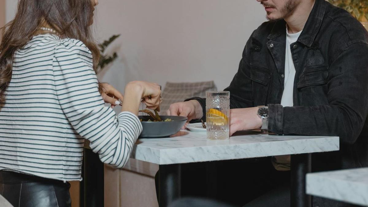 擁4房年賺300萬！ 科技男憂「相親會被看不起」 網秒指：問題應在這