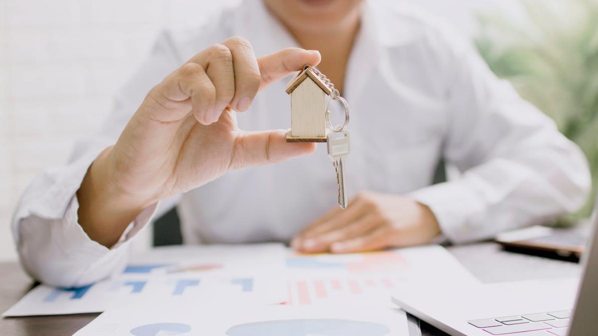 他花2700萬買15坪雙北房 被酸「買鳥籠」 網中肯一句：開心就好