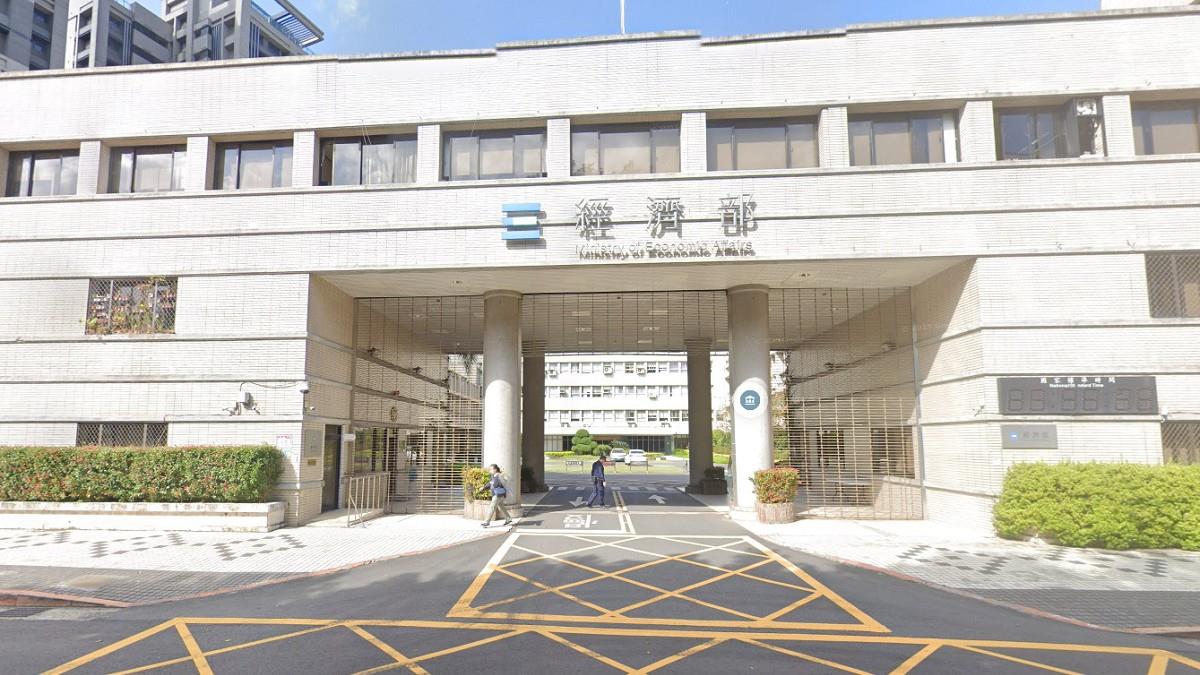 中突襲對台徵聚甲醛「反傾銷稅」 經部緊急回應