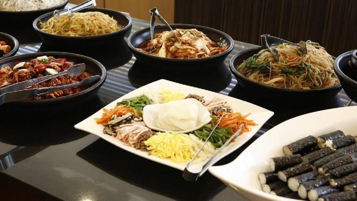 吃到飽餐廳是照妖鏡？ 他揭「沒品」6關鍵 網酸：吃出優越感