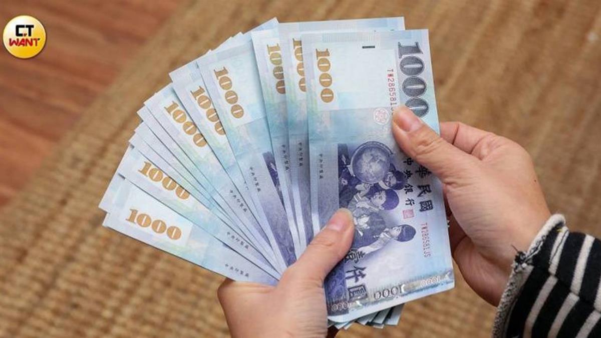 勞保局發錢！ 65歲老農「1資格」月領破萬元  14筆津貼底前入帳