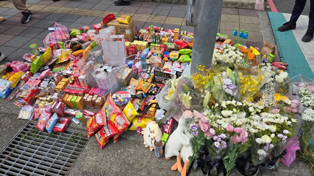 才出事又硬闖！同路段又見長者駕駛不讓人 民眾擺滿零食：願孩子安息