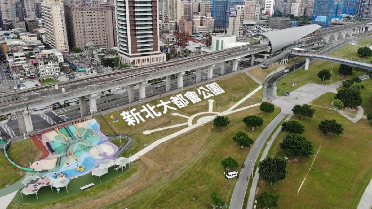 打敗九份、淡水！ 新北最強景點出爐 單月吸近千萬人